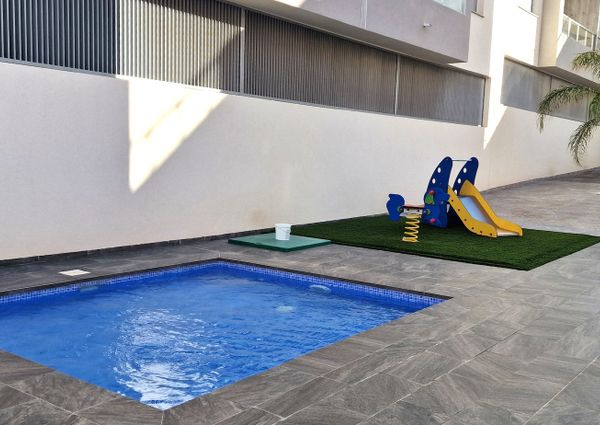 Modern 3 Bed Ground Floor Bungalow for Short Term Rent in Benijofar