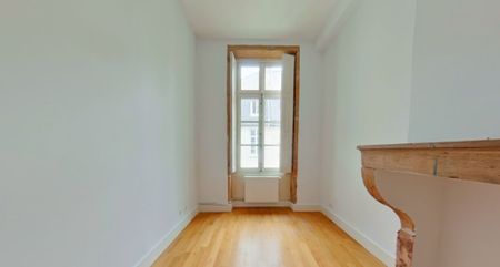 APPARTEMENT T5 A LOUER - Photo 2