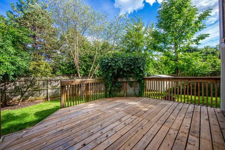 For Lease - 1020 Roxborough Drive, Oakville, Ontario - Photo 5