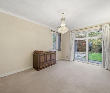 4 bedroom detached house to rent - Photo 4