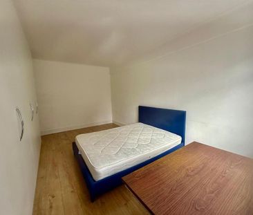 5 bedroom house share to rent - Photo 4