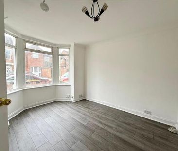 Churchville Road, Bedford - Photo 1