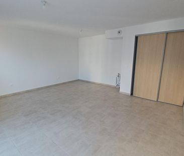 location Appartement T3 DE 65.6m² À MONTPELLIER - Photo 2