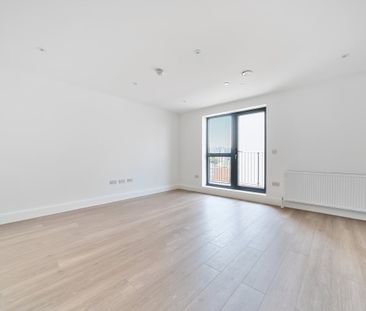 3 bedroom flat to rent - Photo 1