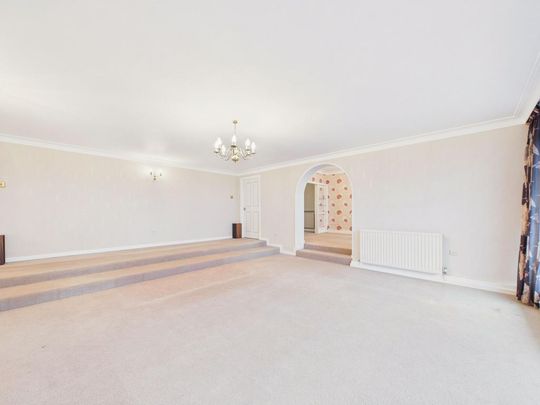 3 bedroom apartment to rent - Photo 1