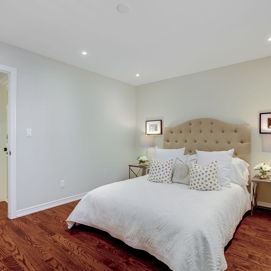 For Lease - 22 Balmoral Avenue Unit# 4, Toronto, Ontario - Photo 1