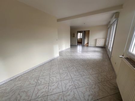 Location Appartement 3 pièces 68m² GRETZ ARMAINVILLIERS 77220 - Photo 2