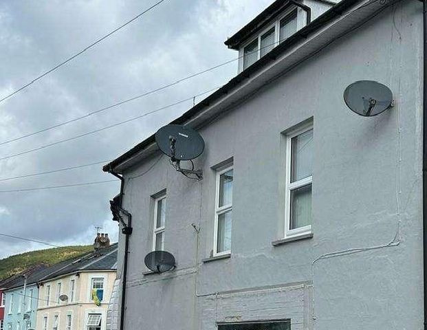 Llanwrtyd Wells, Null, LD5 - Photo 1