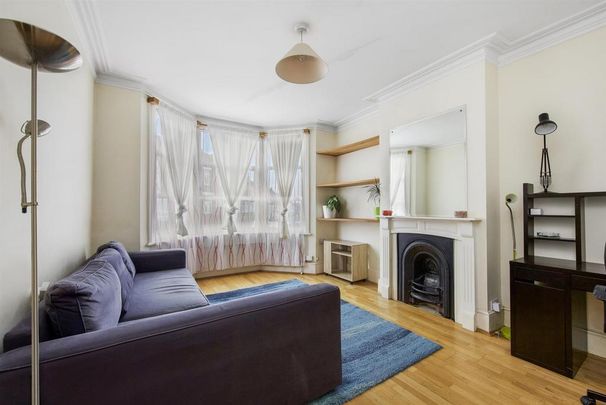 1 bedroom flat to rent - Photo 1