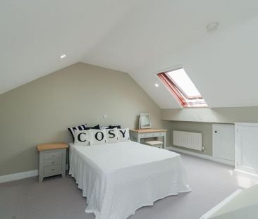 4 bedroom terraced house to rent - Photo 6