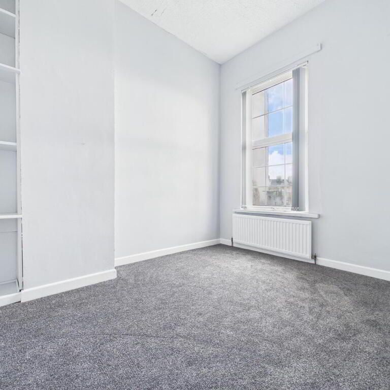 84 Church Street, Portadown, BT62 3EU - Photo 1