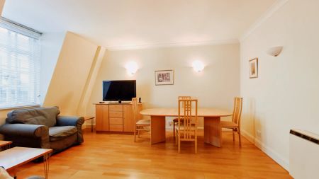 2 Bedroom 2 Bathroom - Photo 3