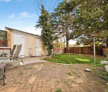 3 bedroom semi-detached house to rent - Photo 1