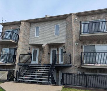 4 1/2 RDC A Louer 1450$ 01 Janvier - Photo 3