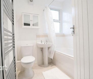 2 bedroom maisonette to rent - Photo 6