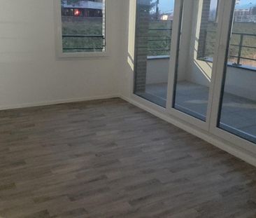location Appartement T2 DE 46.67m² À ARPAJON - Photo 4