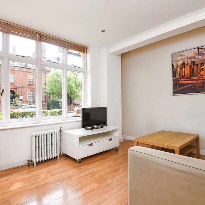 Studio to rent - Photo 1