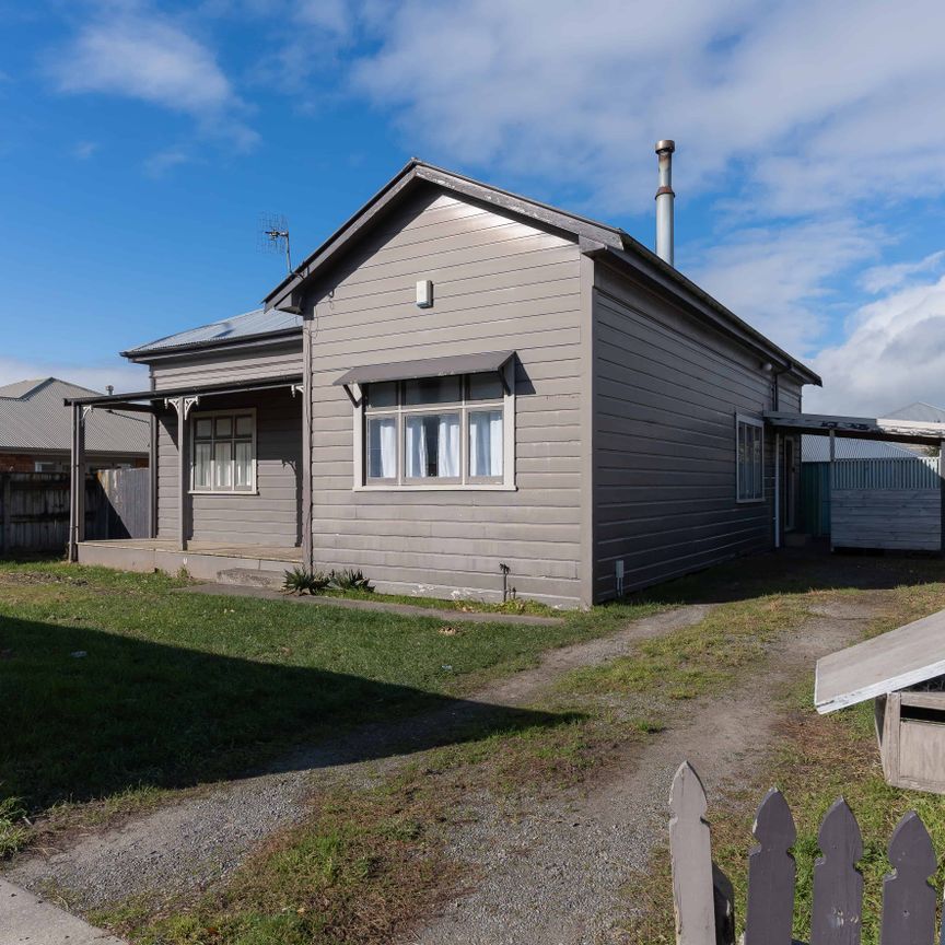 Five Bedrooms - Central location - Photo 1