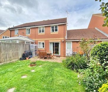 3 bedroom semi-detached house to rent - Photo 6