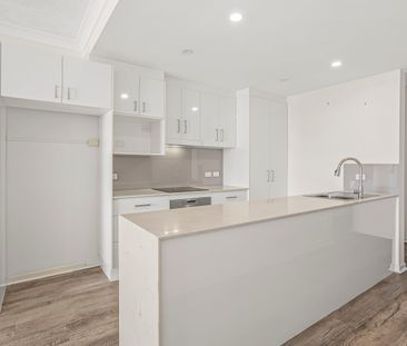 6/33 Humpybong Street, Redcliffe QLD 4020 - Apartment For Rent | Do... - Photo 4