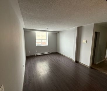 One Bedroom Apartment - Photo 5