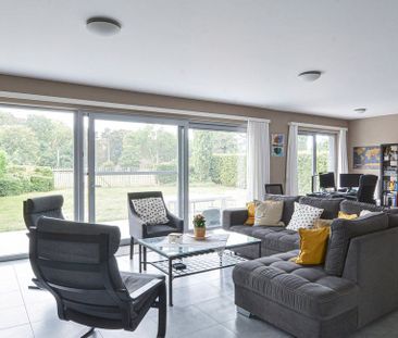 Appartement te huur in Wezembeek-Oppem voor € 2.400 met 3 slaapkamers - Photo 6