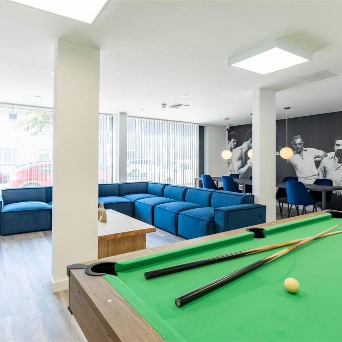 Studio to rent - Photo 1