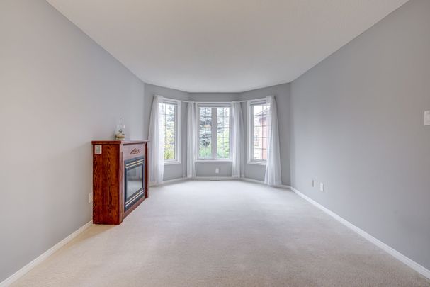 For Lease - 47 Mcveigh Drive, Barrie, Ontario - Photo 1