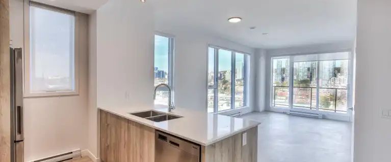 Le Vittorio - 150 Du Séminaire, Griffintown | 150 Rue du Séminaire, Montreal - Photo 1