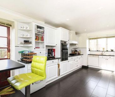 4 bedroom house to rent - Photo 1