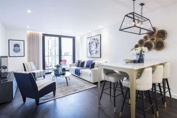 Charles Clowes Walk, SW11, London - Photo 1