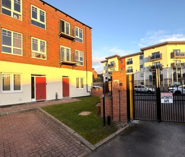 1 bedroom Flat To Let - Photo 6