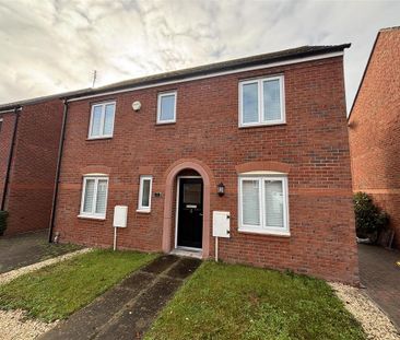 3 bedroom detached house to rent - Photo 3