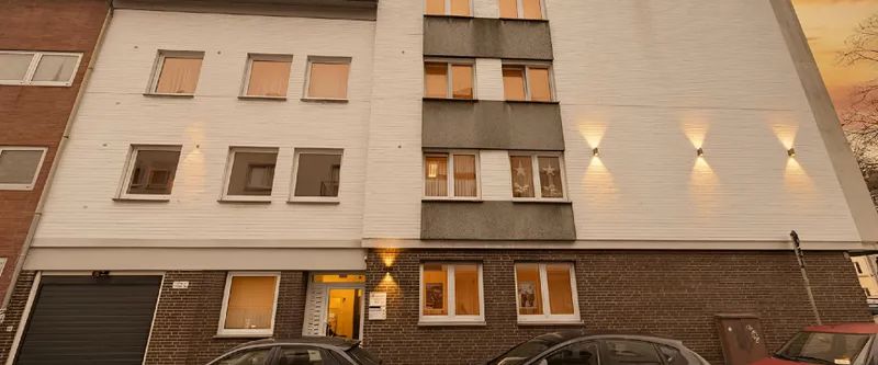 HELLE 2-ZIMMERWOHNUNG ZU MIETEN! - Foto 1