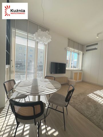 Wysokość 330 cm GARAŻ w cenie, KLIMATYZACJA - Photo 2