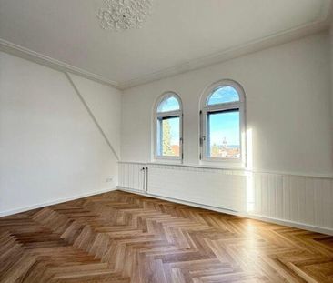 Unique 4-room apartment - Photo 3