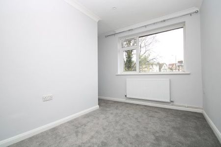 Selhurst New Road, London SE25, Property for rent - Photo 4