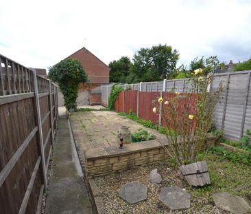 2 bedroom terraced house to rent - Photo 3