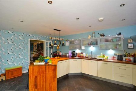 Mill Lane, Pulborough, West Sussex, RH20 - Photo 3