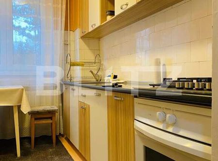 Apartament spatios cu 4 camere, 85 mp, parcare, zona Bucium - Fotografie 3