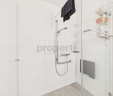 Spacious 4.5-room apartment with sunny balcony in Tuggen SZ - Foto 4
