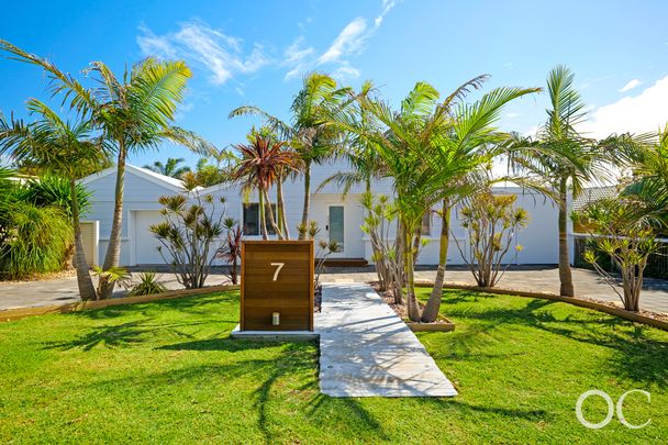 Open the Door to Your Coastal Escape - Photo 1