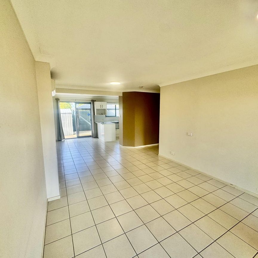 Your townhouse in a convenience location - Photo 1