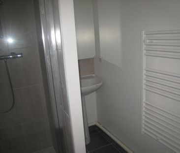 Location Appartement 2 pièces 31m² VALENCIENNES 59300 - Photo 5