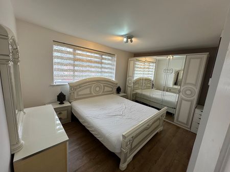 3 Bed Semi-Detached House, Egremont Avenue, M20 - Photo 4