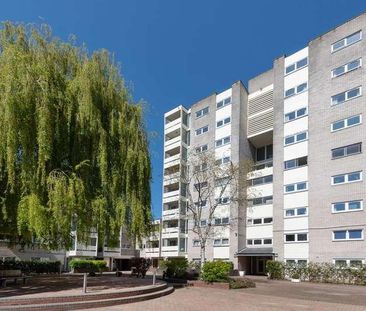 Bloomsbury Close, Ealing, W5 - Photo 1