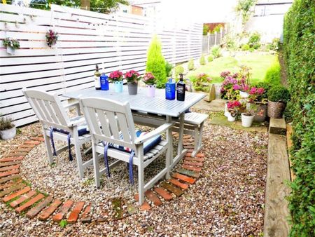 Chapel Street, Hoyland, Barnsley, S74 0NW - Photo 2