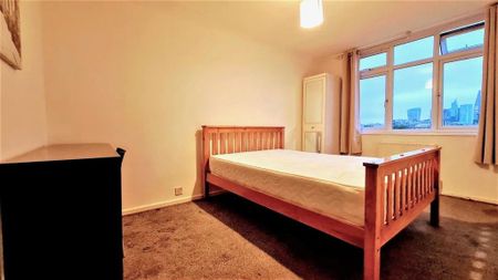 4 bedroom maisonette to rent - Photo 4