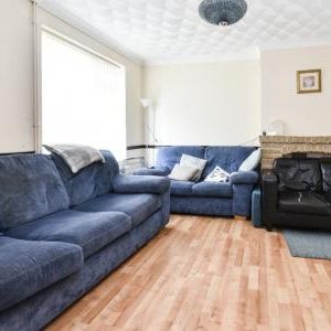 Wakefield Road, Norwich, NR5 - Photo 1