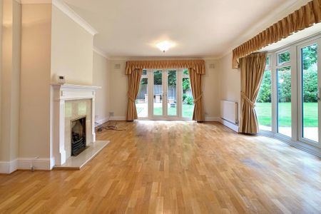 5 bedroom detached house to rent - Photo 3